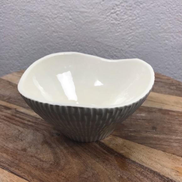 SOLD l 50s Red Wing Capistrano Basket Weave Bowl - Picture 5 of 14